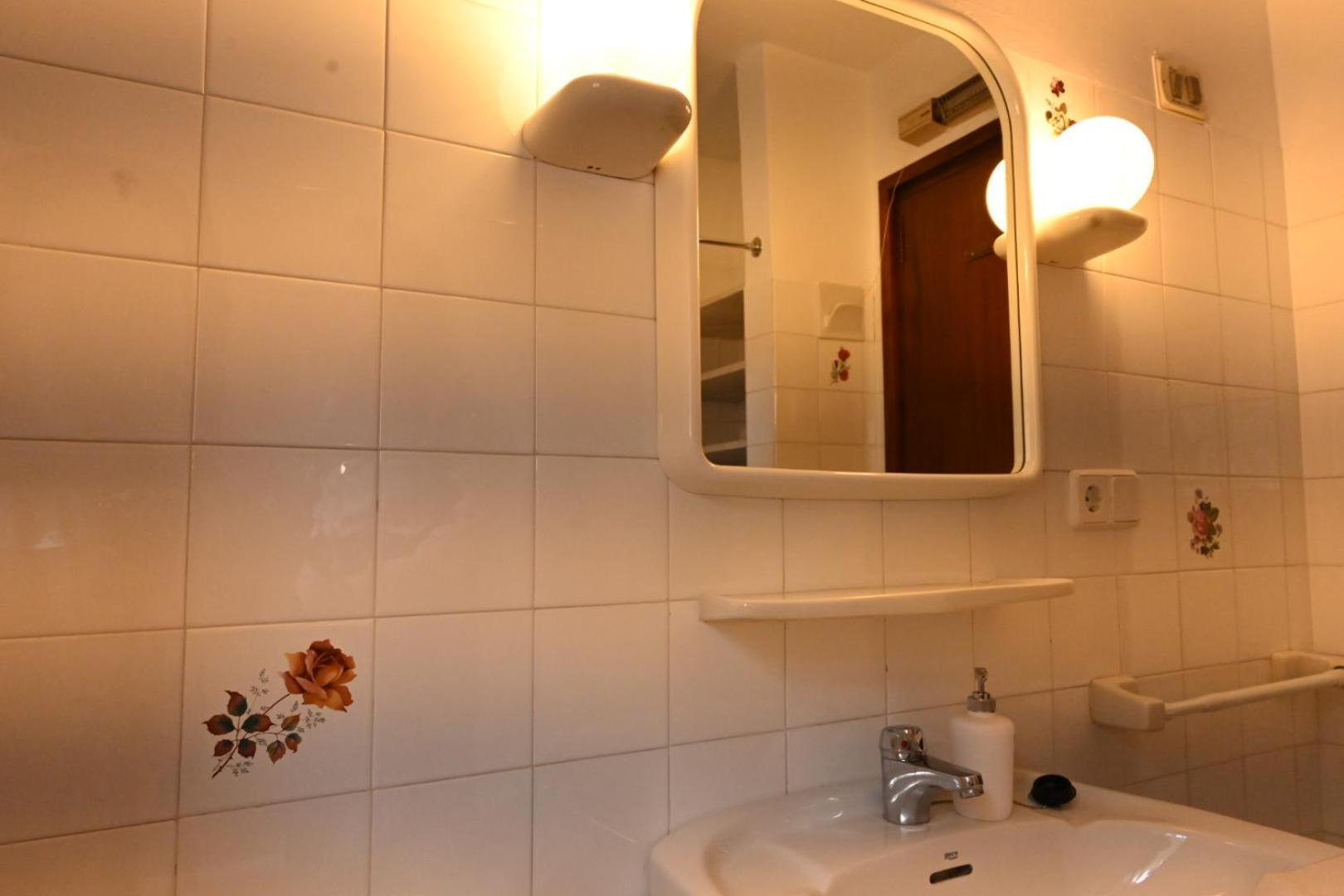 Casa Veintiuno En Calp Apartment Exterior photo