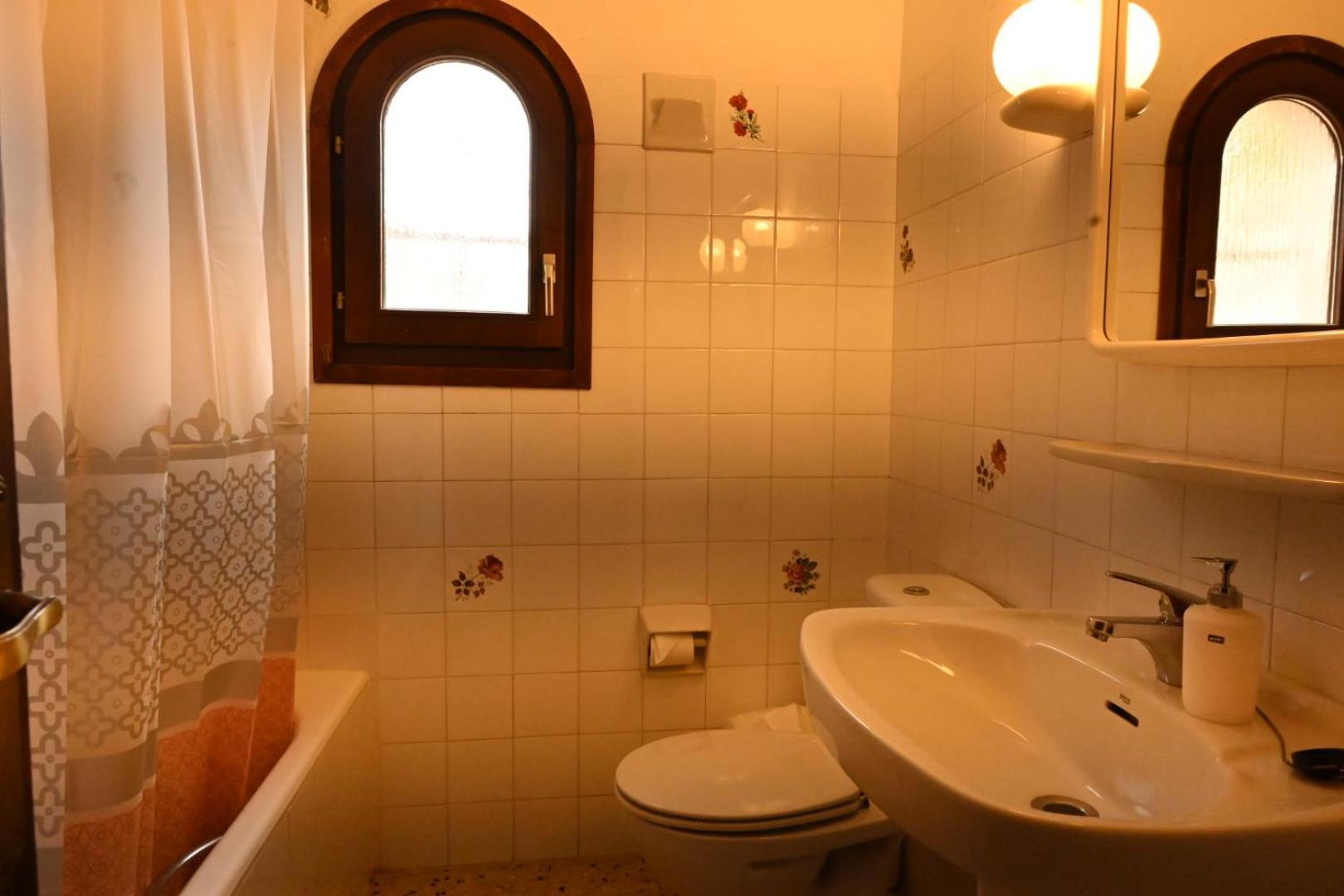 Casa Veintiuno En Calp Apartment Exterior photo